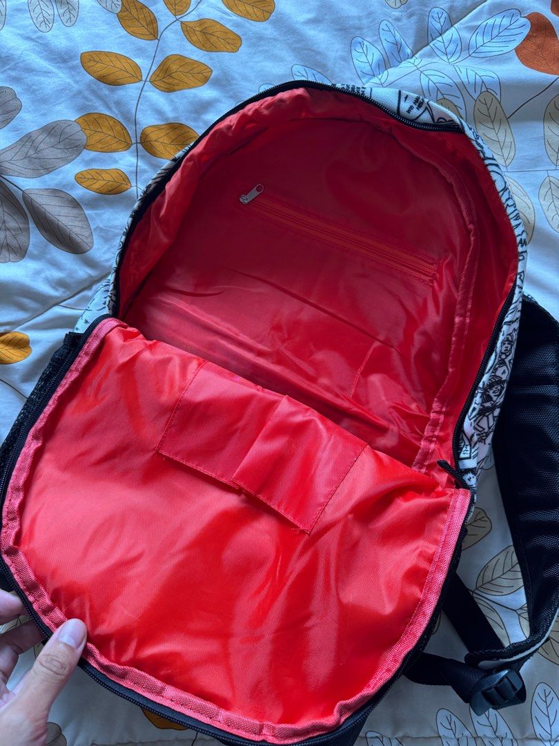 Cartoon Backpack (Category: Backpacks) located in Seri Kembangan. Submitted by mlkrx (Listing ID 1410149155, Image 3). Description: Hi, I am selling this preloved cartoon backpack for RM40. It has 3 compartments and 2 bottle holders. It fits 14 inch laptop..