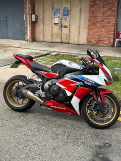 (Category: ) located in . Submitted by Redbullz (Listing ID 1410007989, Image 1). Description: .
