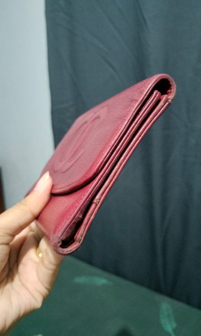 Chanel (Category: Luxury Bags & Wallets) located in Buenavista. Submitted by yasi11 (Listing ID 1410066598, Image 3). Description: missing chip ni cut sya talaga.