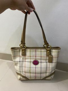 (Kategori: ) berada di . Dikirim oleh cherry06stuff (ID iklan 1410101976, Gambar 1). Deskripsi: .