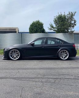 (Category: ) located in . Submitted by perfectowheels (Listing ID 1410002448, Image 1). Description: .