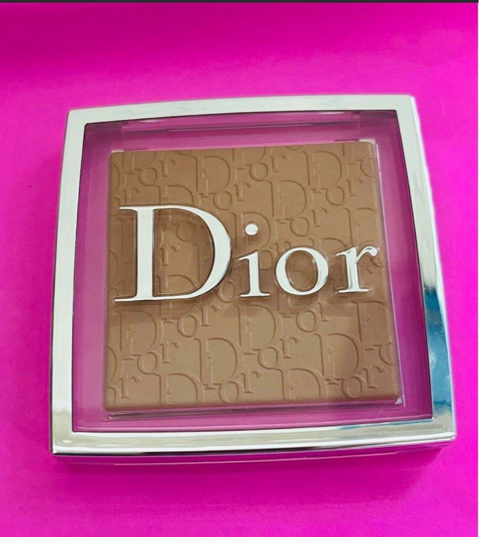 DIOR BACKSTAGE FACE&BODY POWDERNO POWDER (Category: Makeup) located in San Juan City. Submitted by cashfrancefashioncosmetics_ph (Listing ID 1410182934, Image 1). Description: NO BOX DIOR BACKSTAGE FACE&BODY POWDERNO POWDER SHADES 3N❌ 2N❌ 0N .