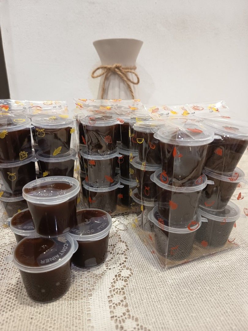 Doorgift (Category: Gift Baskets & Hampers) located in Singapore. Submitted by deferradazzle (Listing ID 1410154274, Image 1). Description: Doorgift Dodol Warisan Hajjah Leha. Traditional homemade using 'Dapur kayu'. Suitable for wedding doorgift, birthday and any occasion. 12 small pcs in 1 pkt $8.00 Min.order 100 pkt 12 small pcs in 1 pkt $10.00 Min.order 50 pkt interested to order plz dm Thank you.