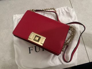 （分類：）位於 。 由 ashleycheung 提交（商品編號 1410141608，圖片 1）。簡介： 。