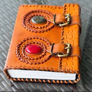 (Category: ) located in . Submitted by handmade.leather.stuff (Listing ID 1410066344, Image 1). Description: .