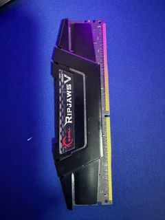 (Category: ) located in . Submitted by over_budget_man (Listing ID 1410169101, Image 1). Description: .