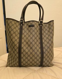 (Category: ) located in . Submitted by colours_of_rose (Listing ID 1410023930, Image 1). Description: .