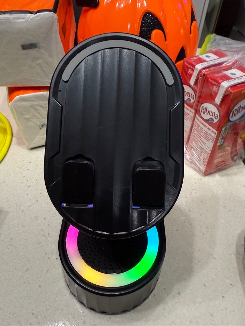 Induction speaker (Category: Soundbars, Speakers & Amplifiers) located in Singapore. Submitted by bandep (Listing ID 1410140968, Image 3). Description: .