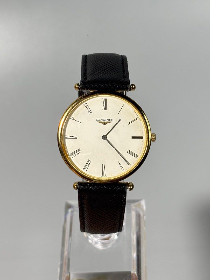 Longines Dress Watch with Black Leather Strap (Category: Luxury Watches) located in Caloocan City. Submitted by _alennchan (Listing ID 1410145273, Image 2). Description: LONGINES La Grande Classique 🔖 Price: ₱12,000 (Negotiable) Inclusions: * Box * Paper bag * Official warranty card 🔥 📦 Nationwide Shipping via Lalamove, J&T, LBC (COP, and meet-ups available) PLEASE NOTE: These are pre-owned timepieces, so minor imperfections may be present. Pl