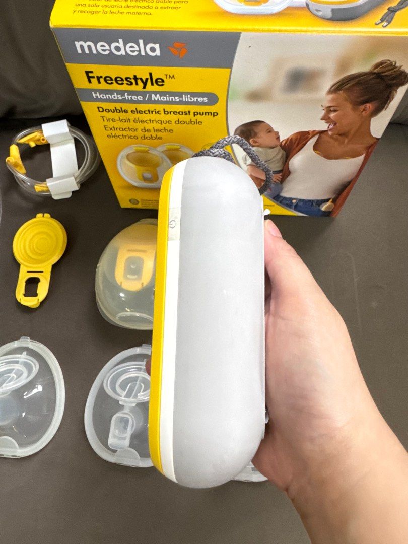 Medela Freestyle Double Electric Breast Pump (Category: Breastfeeding & Bottle Feeding) located in Quezon City. Submitted by jkd09 (Listing ID 1410022204, Image 3). Description: - Medela Freestyle double electric breast pump - Includes pump, breast shields, tubing and accessories - Comes with the original box - Hands-free design - Portable and easy to use - Designed for comfort SRP 28k Selling for only 14.5k with extras Fairview QC.