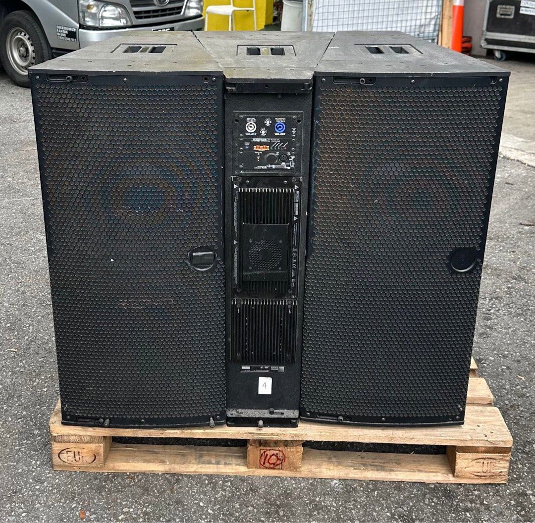 Meyer active arrayable spks (Category: Other Audio Equipment) located in Singapore. Submitted by ear1999pl (Listing ID 1410099483, Image 1). Description: Meyer JM-1P, 15" / 4" HF high-Q, arrayable loudspeaker x6 Meyer 700HP, 2x18" ultra high power subwoofers x2 *Line array grid is not included.
