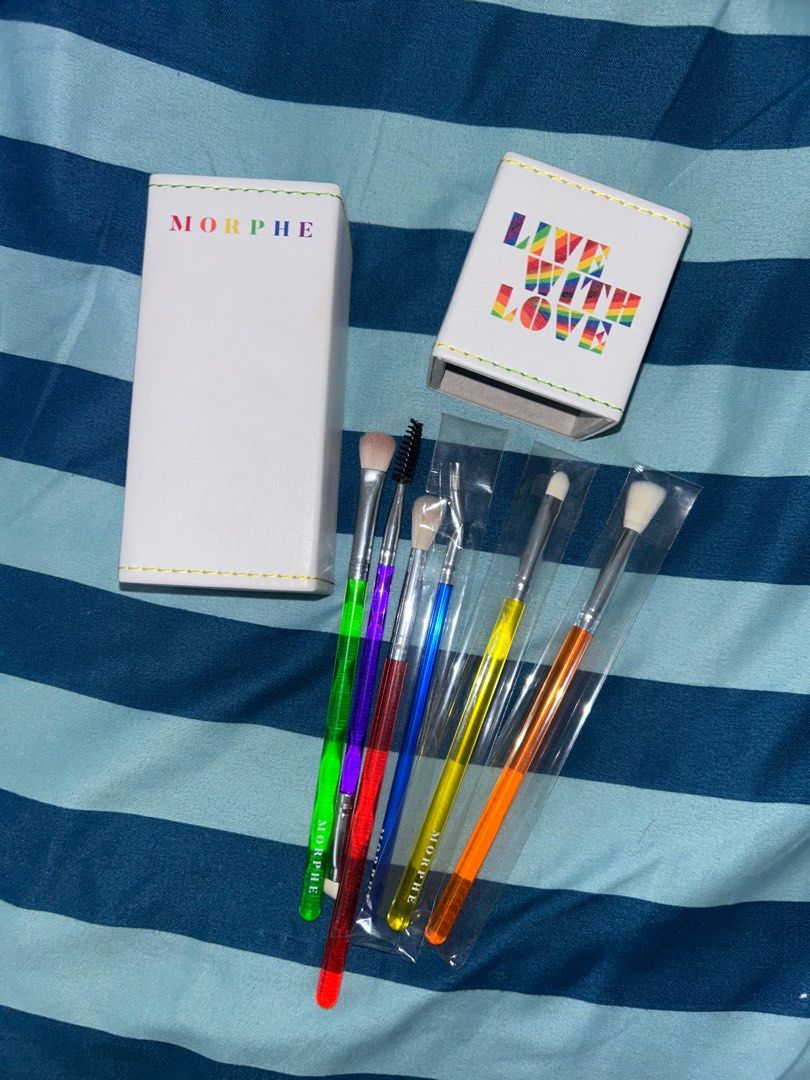 Morphe Pride Brush Set (Category: Makeup) located in Mandaluyong City. Submitted by dessaint (Listing ID 1410033727, Image 1). Description: Bought in Vancouver along with the palette. Tried 3 brushes, didn’t like it because of staining on the hairs. .
