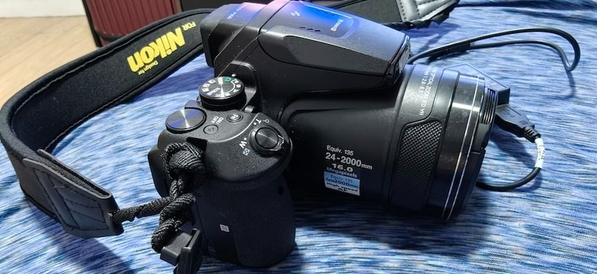 Nikon Coolpix P900 Camera with Charger (Category: Cameras) located in Makati City. Submitted by bmcdo69-79739 (Listing ID 1410093811, Image 2). Description: For sale only, no trades. Cash in person only. Nikon P900 16MP - CMOS Sensor ISO 100 - 6400( expands to 12800) 24-2000 mm F2.8-6.5 Zoom Lens Optical Image Stabilization 3.00" Fully Articulated Screen 921k dot Electronic viewfinder 7.0fps continuous shooting and FHD at 60fps Video Recording Bu