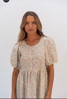 (Category: ) located in . Submitted by 0shop_aholic0 (Listing ID 1410182690, Image 1). Description: .