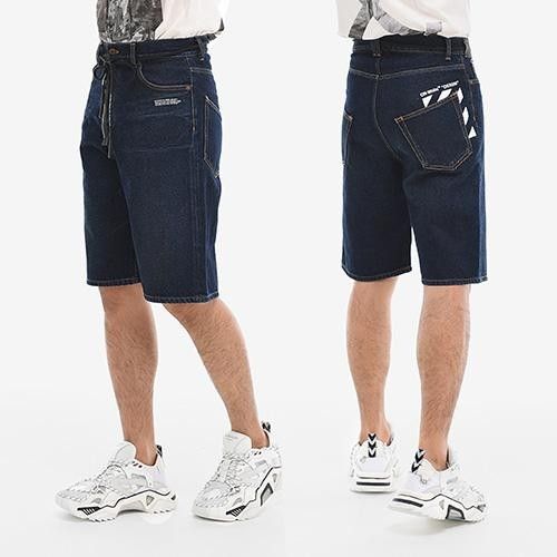 Off White Indigo Zipper & Button fly Denim Shorts M (Category: Shorts) located in Bauan. Submitted by fast_transact (Listing ID 1409999988, Image 2). Description: Off White Indigo Zipper & Button fly Denim Shorts M These denim shorts from Off White are the best casual piece that you can wear day in and day out. They are crafted in a fitted silhouette with a drawstring-detailed waistline and feature the label detail at the front in contrasting whi