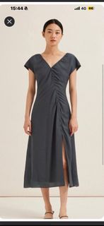 (Category: ) located in . Submitted by shoptarocloset (Listing ID 1410068089, Image 1). Description: .