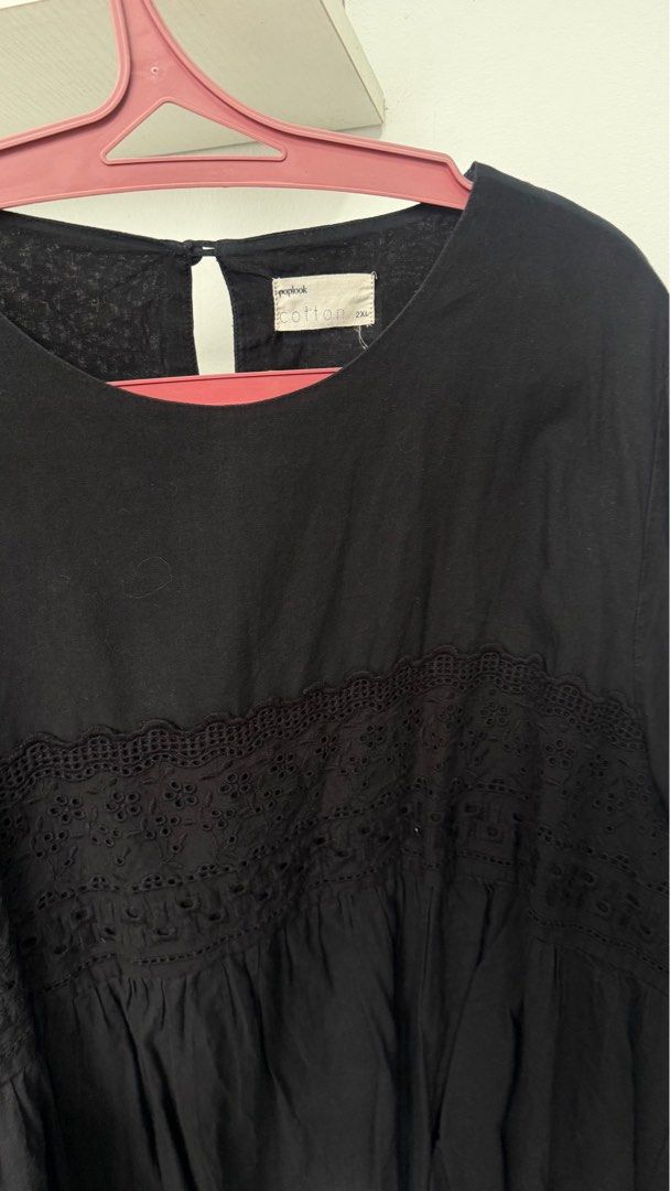 Poplook (Category: Blouses) located in Kepala Batas. Submitted by annafisah_ (Listing ID 1410166377, Image 3). Description: .