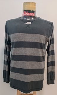 (Category: ) located in . Submitted by amirthriftstore (Listing ID 1410020654, Image 1). Description: .