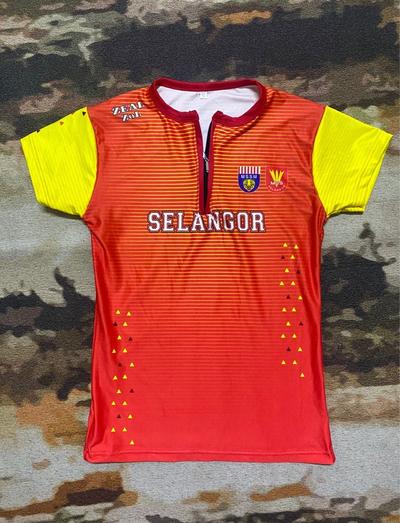 Running vest (Category: Activewear) located in Shah Alam. Submitted by rakshan06 (Listing ID 1410104473, Image 1). Description: Running vest MSSM : rm120 Jersey MSSM : rm 75.