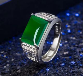(Category: ) located in . Submitted by shopping_collection (Listing ID 1410063553, Image 1). Description: .