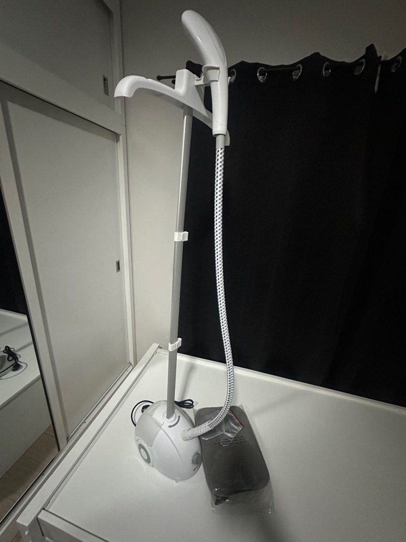 Simplus Garment Steamer (Category: Irons & Steamers) located in Manila. Submitted by ron_mac07 (Listing ID 1410053860, Image 2). Description: Used only twice. I prefer using the traditional iron. .
