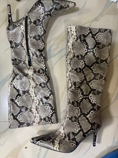 (Category: ) located in . Submitted by crafthingz (Listing ID 1410041390, Image 1). Description: .