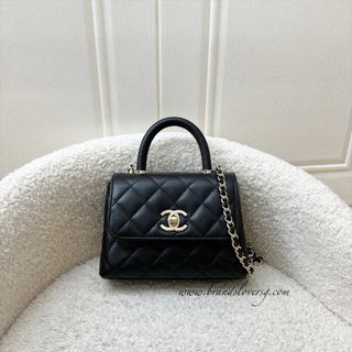(Category: ) located in . Submitted by brands_lover (Listing ID 1410041736, Image 1). Description: .