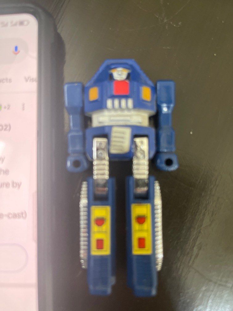 Tonka Gobots Tank (Category: Vehicle & Diecast Models) located in Paranaque City. Submitted by kikosgarage (Listing ID 1410035367, Image 2). Description: Vintage, Diecast/Plastic. Provenance: Takihiro.