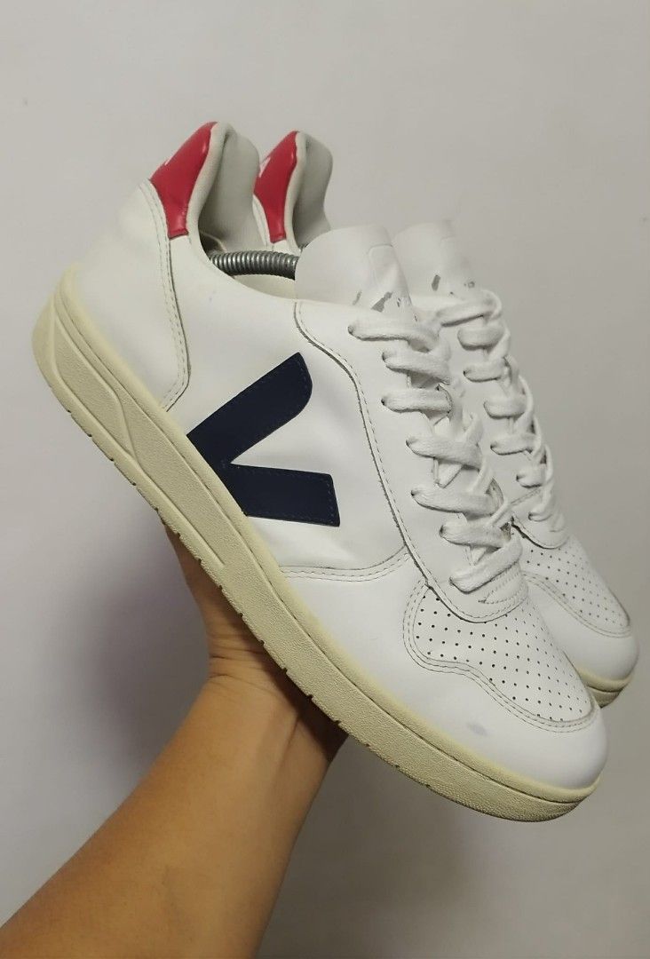 Veja V-10 White Navy Red Sneakers (Category: Sneakers) located in Manila. Submitted by esparciake75752 (Listing ID 1410082997, Image 2). Description: Veja size 10 us men's pm sure buyer .