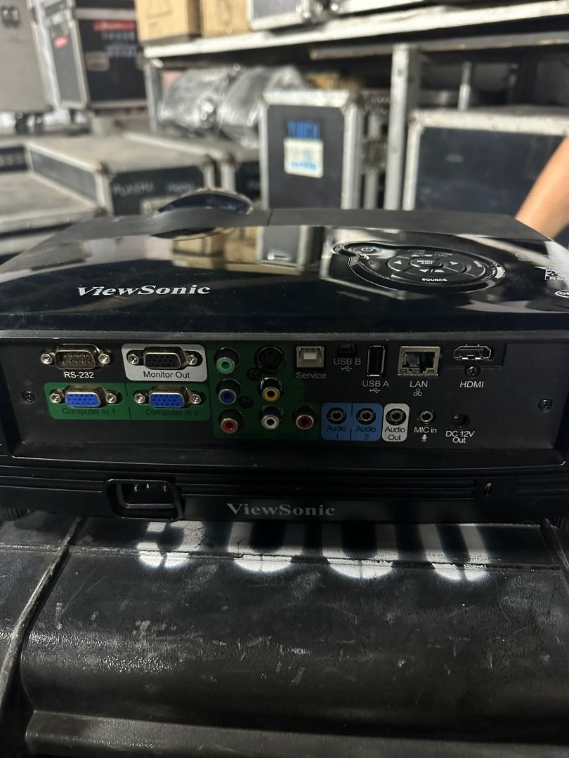 ViewSonic Pro 8500 Projector65075736353153112