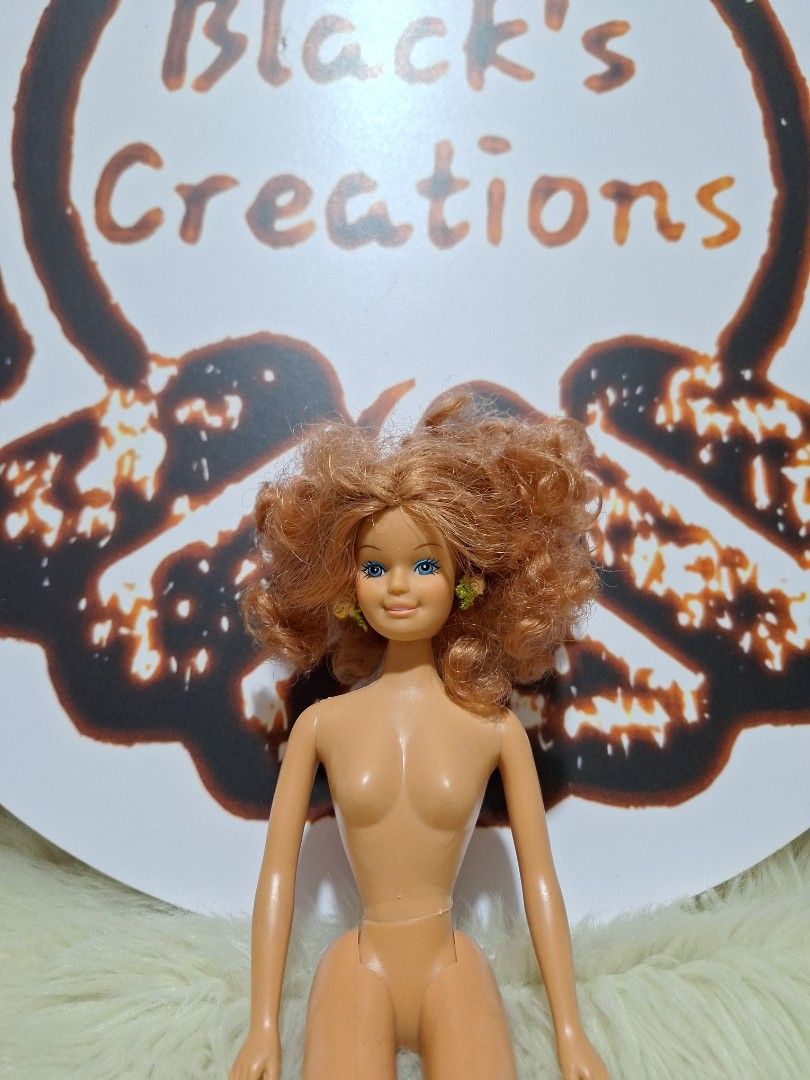Vintage & Rare Totsy doll 1987 edition (Category: Vintage Collectibles) located in Cavite. Submitted by Mavee (Listing ID 1410141103, Image 2). Description: Pabenta vintage collection from my Aunt, Super nice doll, ang ganda ng joints tight papo, rubber legs, and movable torso, with complete markings sa back and neck. The head has rounded joints that can rotate side up and left' Basta super ganda nya😭🙏 Selling her extra po' and for funds pam bu