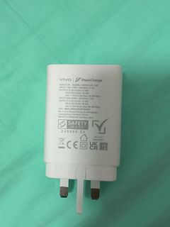（分類：）位於 。 由 fml_and_will_be_good_next_day 提交（商品編號 1410166697，圖片 1）。簡介： 。