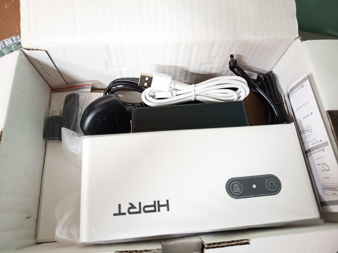 Waybills printer (Category: Electrical, Adaptors & Sockets) located in Alor Gajah. Submitted by happymoon.a88acc (Listing ID 1410145747, Image 2). Description: condition cun mmng tak pernah pakai original hprt beli sbb nk niaga tp tak jadi harga masa beli 240 dpt set lengkap + waybill holder.