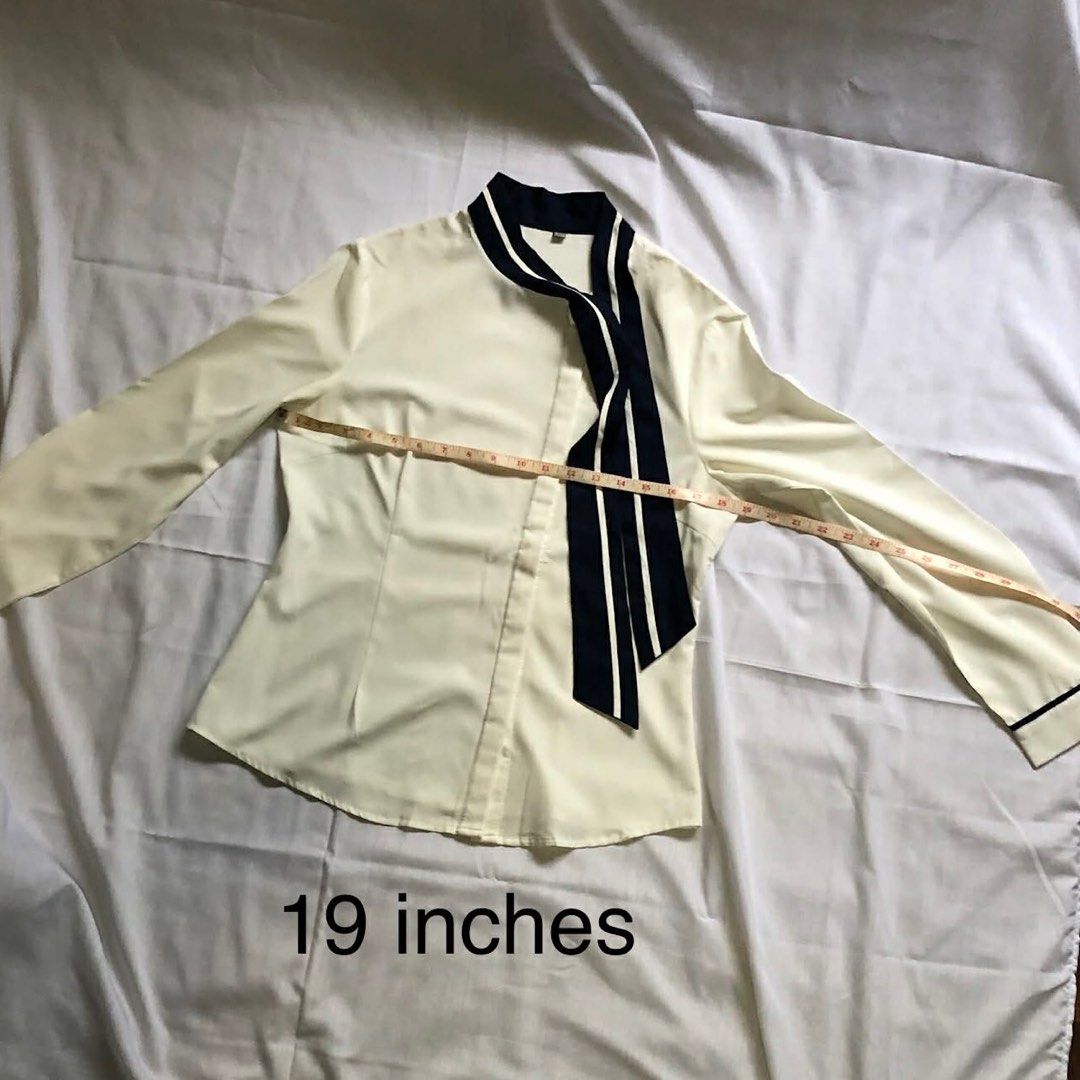 White Long Sleeves (Category: Blouses) located in San Pedro. Submitted by offspaces__ (Listing ID 1410005548, Image 3). Description: .