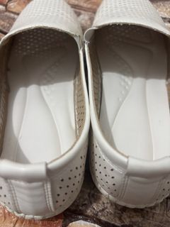 (Category: ) located in . Submitted by ringringms (Listing ID 1410019153, Image 1). Description: .