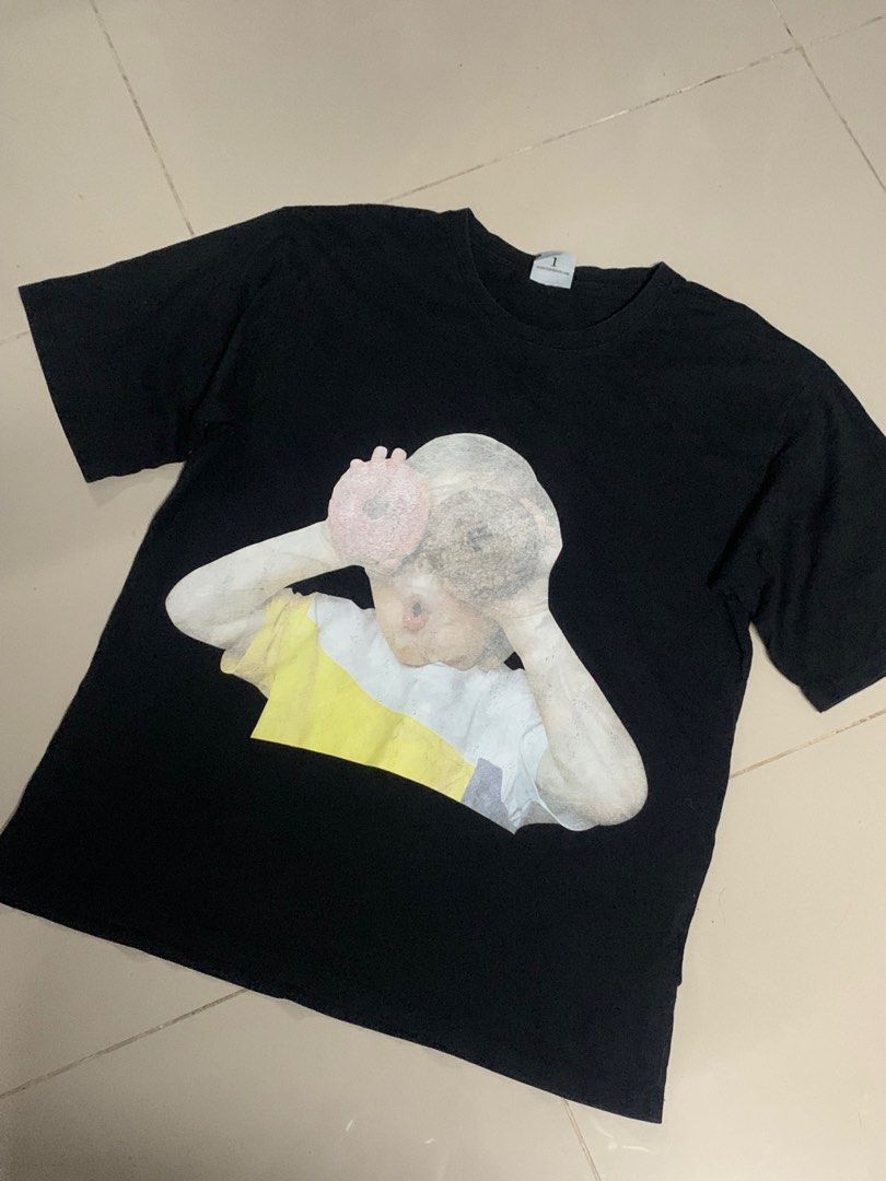 ADLV Graphic Tee (Category: Tshirts & Polo Shirts ) located in Manila. Submitted by cxfer (Listing ID 1410311621, Image 1). Description: ADLV CR - 9.5 L - 27.5 W - 22 Complete tags.