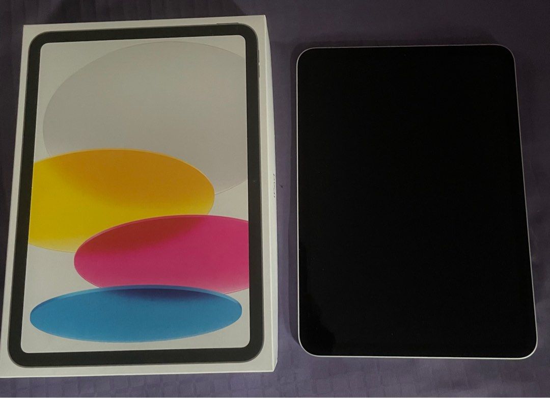 (Category: iPad) located in Singapore. Submitted by khcrs (Listing ID 1410286338, Image 1). Description: Selling as seldom used. - Apple iPad (A16) - 128GB - Warranty valid until August 18, 2026 - First used August 2025 - Battery Health: 100% - Includes original box and accessories.