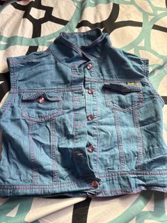 (Category: ) located in . Submitted by rizza_455 (Listing ID 1410190233, Image 1). Description: .