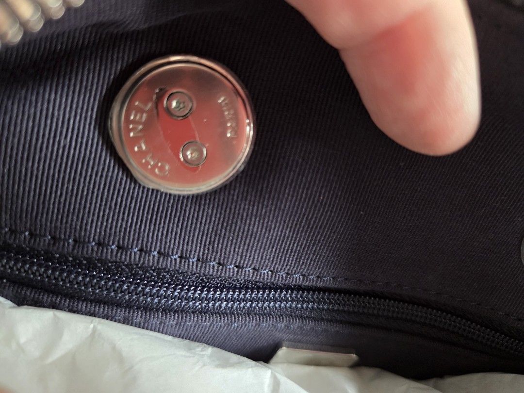 Bnew Chanel Bowler Small Navy GHW (Category: Luxury Bags & Wallets) located in Quezon City. Submitted by shop.mar.go (Listing ID 1410273723, Image 2). Description: bnew comes complete with receipt caviar in navy blue silver hardware microchip.