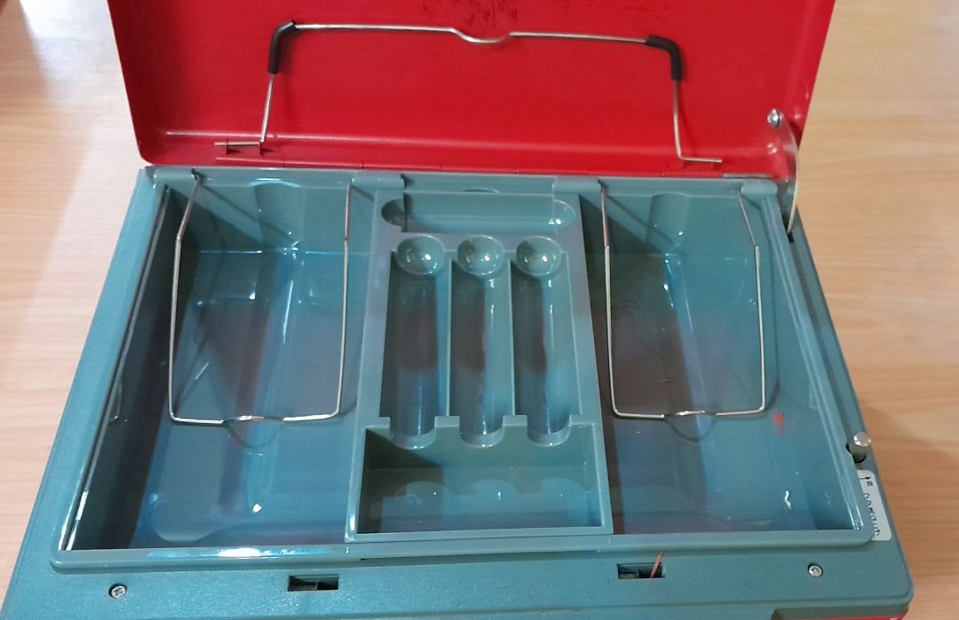 Carl Cash Box with Combination Lock (Category: Safe) located in Caloocan City. Submitted by mina_mahal (Listing ID 1409960984, Image 2). Description: - Red Carl cash box - Combination lock and key lock - Convenient carrying handle - Number "2" on the side - Good working condition.
