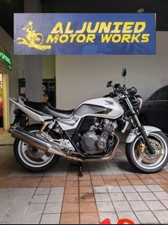 (Category: ) located in . Submitted by aljuniedmotor (Listing ID 1410215907, Image 1). Description: .