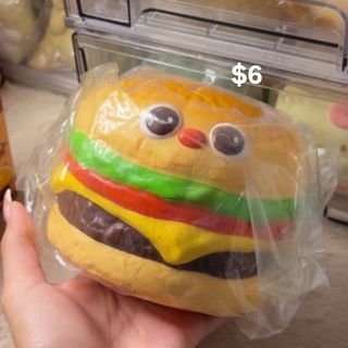 (Category: ) located in . Submitted by coziestt (Listing ID 1409944670, Image 1). Description: .