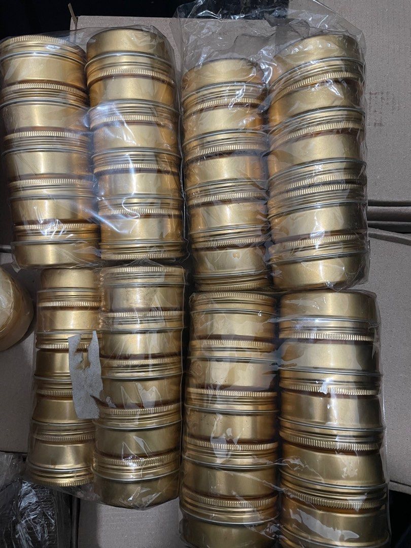 CREAM CONTAINERS (Category: Everything Else Others) located in Manila. Submitted by ThatPinkInTheCorner (Listing ID 1410230596, Image 1). Description: 40pcs gold for diy projects.