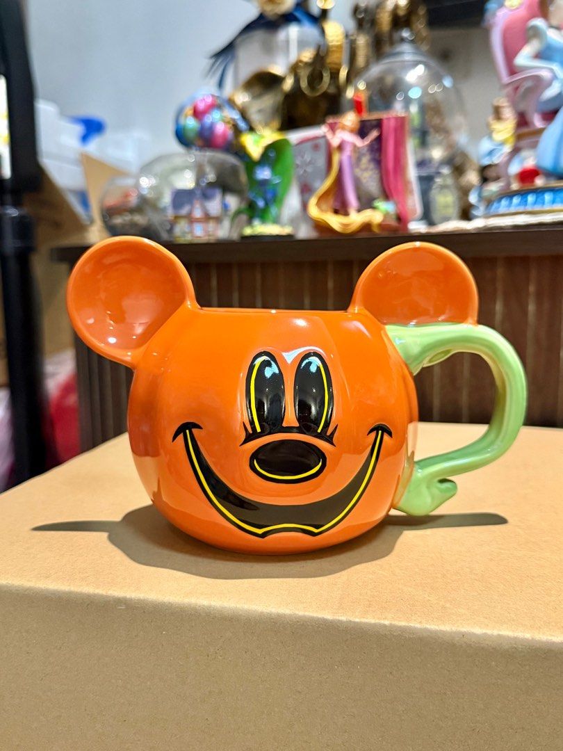Disney Mickey Mouse Halloween Pumpkin Mug (Category: Coffee & Tea Tableware) located in Manila. Submitted by blueseamarketing (Listing ID 1410337366, Image 1). Description: .