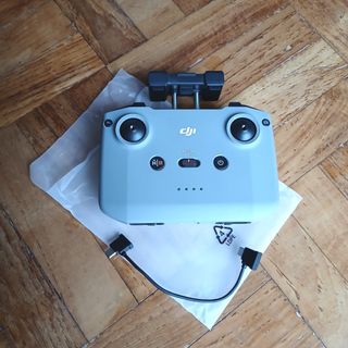 (Category: ) located in . Submitted by dronekaki (Listing ID 1410293442, Image 1). Description: .