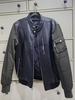 (Category: ) located in . Submitted by shopperbee (Listing ID 1410213282, Image 1). Description: .