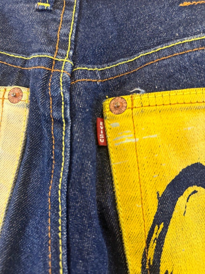 Evisu (Category: Jeans) located in Butterworth. Submitted by popstore (Listing ID 1410312605, Image 3). Description: Size manuals 32 .