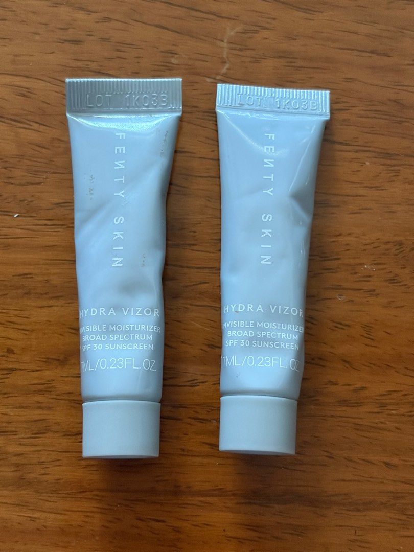 Fenty Moisturizer (Category: Face Care) located in San Juan City. Submitted by cashfrancefashioncosmetics_ph (Listing ID 1410195056, Image 1). Description: FENTY INVISIBLE MOISTURIZER NO BOX MINI 7ml ORIGINAL.