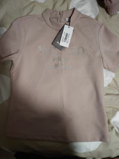 (Category: ) located in . Submitted by open_closet (Listing ID 1410188168, Image 1). Description: .