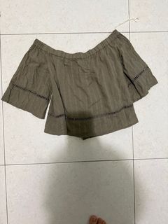 (Category: ) located in . Submitted by expatyx (Listing ID 1410187761, Image 1). Description: .
